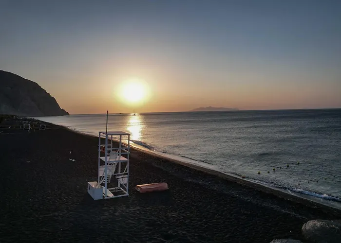 Dp Homes Beachside In Santorini