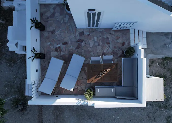 Dp Homes Beachside In Santorini *