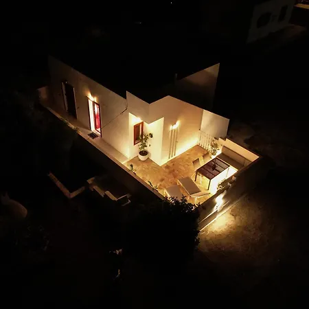 Tatil Evi Dp Homes Beachside In Santorini Perissa (Santorini)