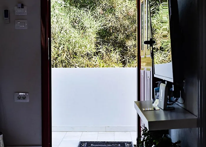 Dp Homes Santorini 別荘 ペリッサ